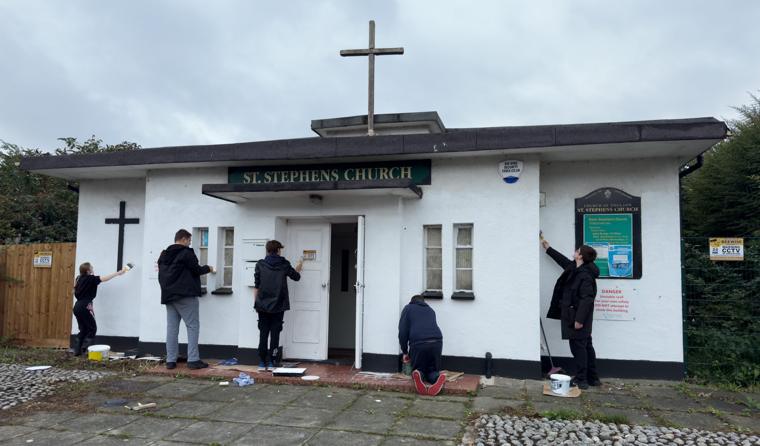 churchpaintingoutside